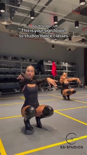 To join our heels intensive DM us the word “ PRIVATE “ #ssstudio #dancer #heelsclass #viral #choreography
