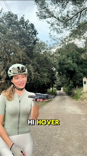 𝑵𝒂𝒅𝒆𝒛𝒉𝒅𝒂 𝑷𝒂𝒗𝒍𝒐𝒗𝒂 娜蒂雅 on Instagram: "Hoverair new skill- voice commands! 🙌🏻👏🏻 HOVERAir Early Bird Sale is live! @hoverair_global Get up to 32% off and a free battery with your purchase (Nov 3–19) across all sites. Don’t miss this limited-time offer — go grab yours now! (Link in my bio 🤩) #hoverair #x1promax #besttrackingdrone #followmedrone #selfiedrone"