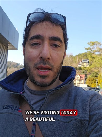 Discovered this lovely area on the map around 2 hours away from #Krakow named #Rożnów . We had lunch on the terrace of this lovely resort @lemon_resort_spa 🍋 with a stunning view over the lake and the islands. #Poland #JadInPoland