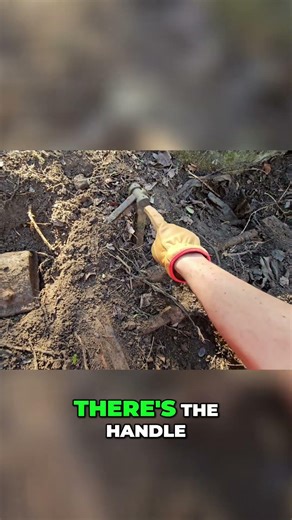 Uncovering a secret Artesian Well_Rusty Pipes & Hidden History!