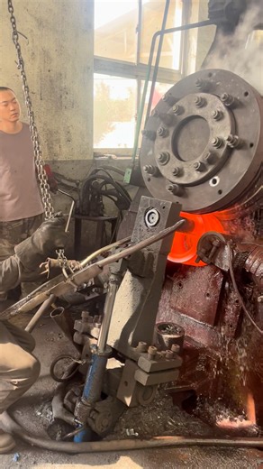 Inside the factory Forging Process 2025 – Upsetting, Punching, Rolling Steel Rings #fblifestyle #machine #factory #process #stamping #forging #manufacturer #producer #technology #industrial #iron #blacksmith | Inside the factory