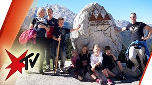 636K views · 2.7K reactions | Kein Bock mehr auf Corona-Quarantäne? Bei Familie Kehmeier ist endlich Urlaub angesagt. Doch wie erholt man sich mit sieben Kindern? Wir haben die XXL-Familie im Pfingsturlaub begleitet. | stern TV | Facebook