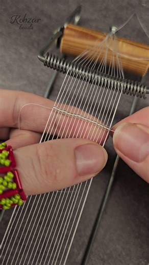 Beadwork for Beginners: The First Row of a Loom Bracelet Step by Step