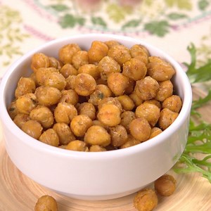 3.2M views · 20K reactions | Crispy Roasted Chickpeas Full recipe:...