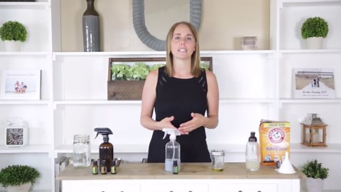 I love these natural cleaning recipes! 🌿