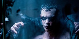 The Crow Trailer Teaser Gives A Bloody, Gritty Look At Bill Skargård's Resurrection