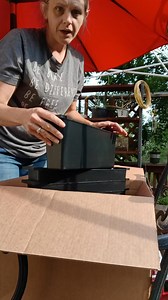 Putting medium frame feeders in my boxes for end of season feeding and early spring feeding. #beekeeperslife #beekeeper #beekeepinglife #bees #HandsOnLearning #beekeeping #honeybees #feeders #This | Mueller Honey Bee