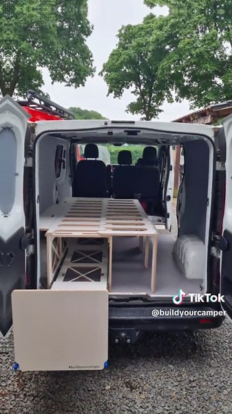 Das Bett für deinen Camper - Campingmodul und Heckauszug