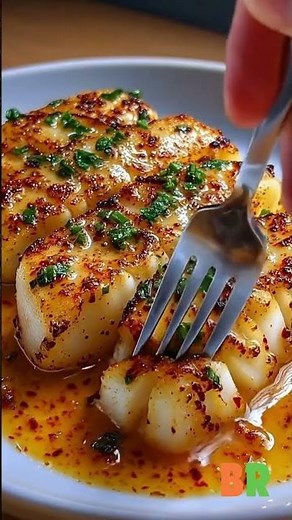 🍽️ Garlic Butter Cod Strips with Sweet Chili Lime SauceThese tender cod strips are quick to cook
