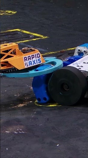 Rookie Robots Debut Fight! Shreddit Bro vs Horizon! | BattleBots