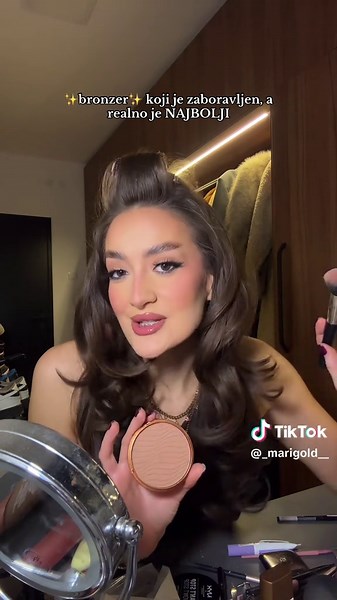 Rimmel Natural Bronzer Review in Sunset Shade 003