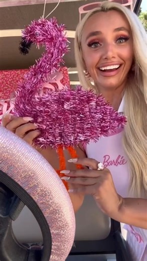 Part two of my barbie day at the golf cart. I need to do more contests for the golfers like that 😂 I believe there is. #cartgirl #golf #golfers #golftiktok #golf #sport #cute #beautiful #reels #ex #usa #satifying | Sky Angels