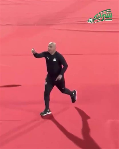 Hossam Hassan provokes Moroccan fans after cheering for Benin... How did they make him lose his t...
