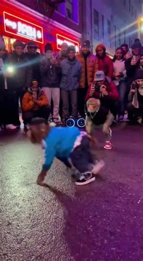 Street Crowd Freaks Out as Monkeys Pull Off Professional Dance Moves #viral #dance #funny #tiktok