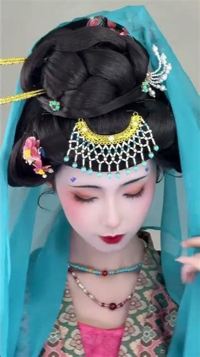 Unveiling the Majestic Tang Dynasty: Explore Ancient Chinese Fashion