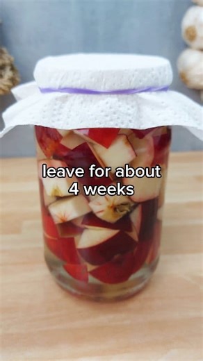 2.5M views · 10K reactions | Homemade Apple Vinegar — so easy, you’ll never buy it again!  Just 3 apples, water, and sugar… and time does the rest ⏳ No additives. No waste. Just pure flavour  Full recipe in the comments  | Taste Spell | Facebook