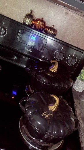 Had to get the cutest cookware for Halloween 🎃💀👻 #halloweenready #cookware #halloween #pumpkincookware