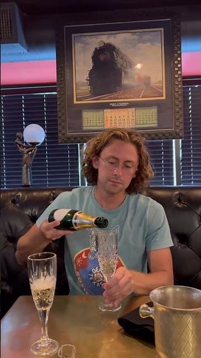 Canon FTb - 35mm Film Photography - 35mm SLR Vintage Camera - Cute Camera Co.