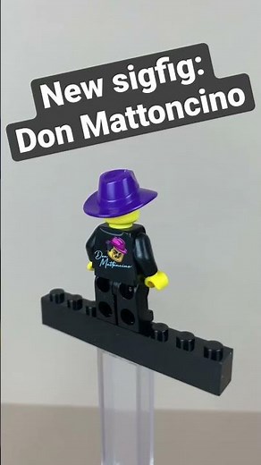 A new lego sigfig arrived: @DonMattoncino