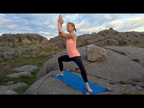 Mandala Flow - Flüssiges Yoga Workout für Fortgeschrittene - YOGAMOUR 70