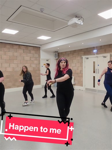 started off our brand new inter/advanced class with this high improver routine to ease everyone in to more challenging choreography. I LOVVVEEEE this dance! so fun and a class song! choreo by Kevin and Meléna Richards song