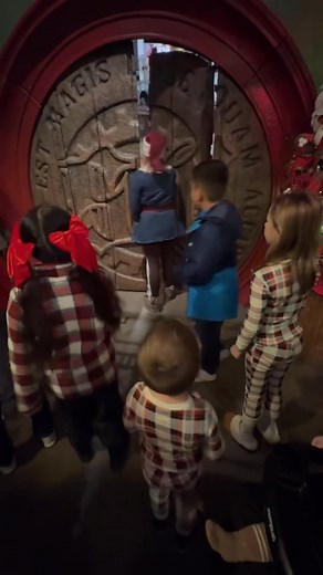 16K views · 403 reactions | The MUST VISIT Christmas experience returns to Flagstaff, Arizona for its 16th season this year. Make it a Christmas to remember ✨ | North Pole Experience | Facebook