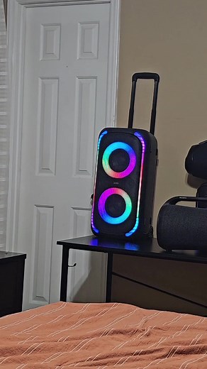 Replying to @henry_the_bird_backup Onn Large Party Speaker 2nd Gen maximum volume Test #Onn #JBL #bluetoothspeaker