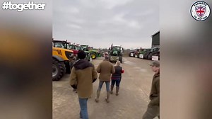 210K views · 10K reactions |  盛 Numerous tractors have just now started to arrive in Milton Keynes for a surprise event!   Farmers To Action | FarmingUK | Facebook