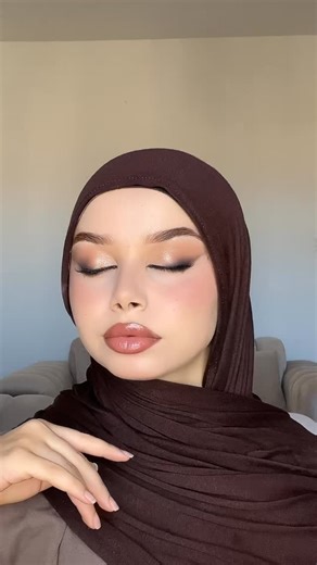 maisonladoll on Instagram: "Egyptian look ✨ #beauté #makeup #instagram #pourtoii #makeuptutorial @miss2m_algerie"