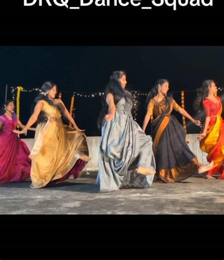 DKQ_Squad Pongal dance🕺💃 Happy Pongal all✨ #DKQ_squad #trend #vypシ #dance #viral_video @Akash king dancer @jeevan dance....king..😈 @lachu maw 💖💖 @ensiya official @Smart Boy Sanjay 🥰 @ck anushanth @Neomy_official