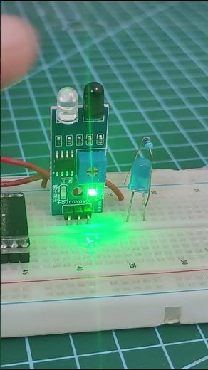Interface ESP32 with Infrared(IR) Sensor Module #shorts