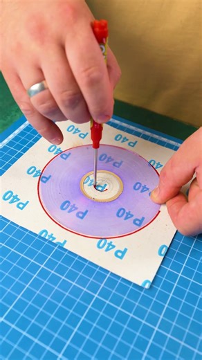 Don't throw away old CDs! 💿