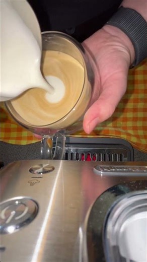 #coffee #barista #smallbusiness #coffeelover #delonghi #machine #espresso #latte