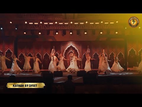 Kathak Dance performance | Best Kathak Fusion by Dfeet Dance Troupe | Mohey Rang do laal