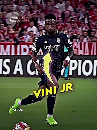 Toni Kroos 200IQ Assist 😱 #football #footballshort