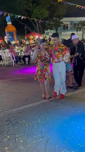 La nueva generación del estilo de baile caleño baila may y Salomé 🔥que les parece su estilo 🥳🥳 | Cali bailadores