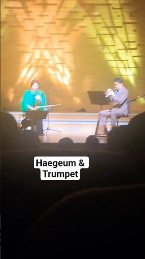 Korean Instrument Meets Western Trumpet 🤯A rare duet between traditional Haegeum & classical Trumpet