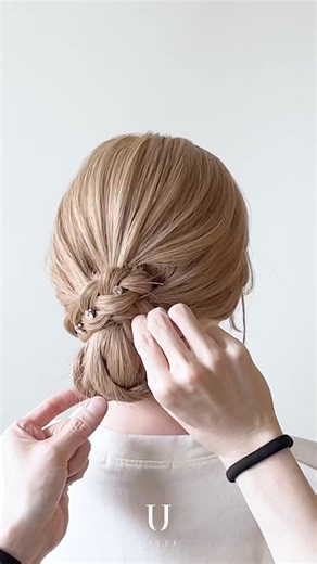 簡単ヘアアレンジのアイデアとヒント