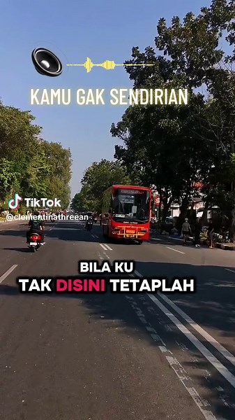 Kamu Gak Sendirian - Tipe X | Lirik & Karaoke Full
