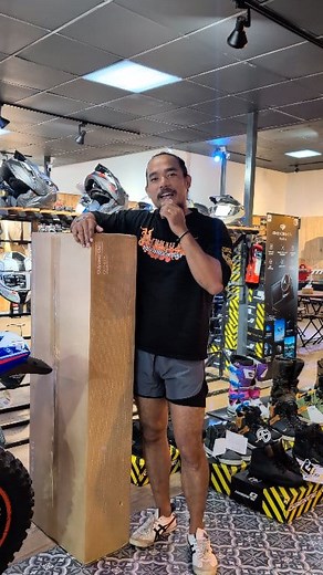 30K views · 940 reactions | អរគុណដល់ @Mood Setup Studio ដែលបានជួយរឿងនេះ ❤️ | Frost ZK MotoVlog | Facebook