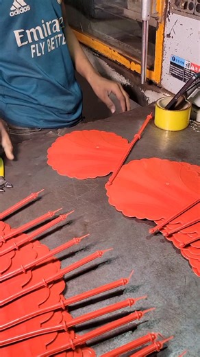 Perfect hand fan made by machine 💯 Tell me how you like it in the comments 👇