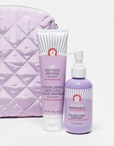 First Aid Beauty Shower Duo and Travel Bag Giftset - 28% Saving | ASOS