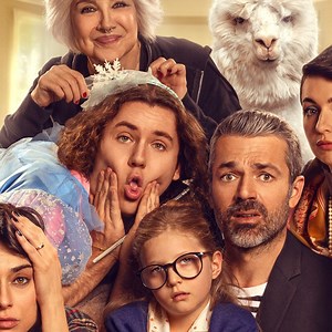 Una Famiglia Sottosopra - Film (2025)
