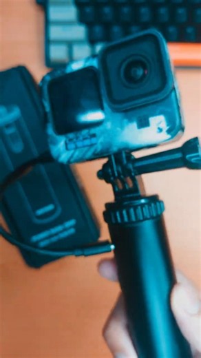 This GoPro Grip Charges While You Shoot! 🔋📸 #qisyker
