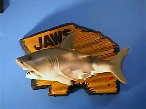 Jaws - It's a Singing, Dancing Great White!