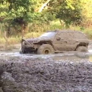 77K views · 439 reactions | Amazing 4x4 Offroad in mud .:) | Excavator | Facebook