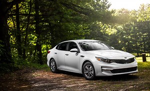 2016 Kia Optima LX 1.6T Tested: Painless Frugality