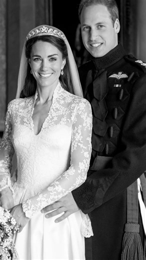 Pourquoi Kate Middleton semblait si sérieuse à son mariage, contrairement à Meghan ? 👀👑#KateMiddleto