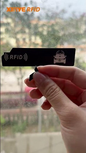 Stop Counterfeiting Before It Starts | UHF M4QT Fragile RFID Tag