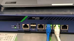 【老卫搞机】257：在家办公利器！深信服VPN网关VPN-1000-B1030